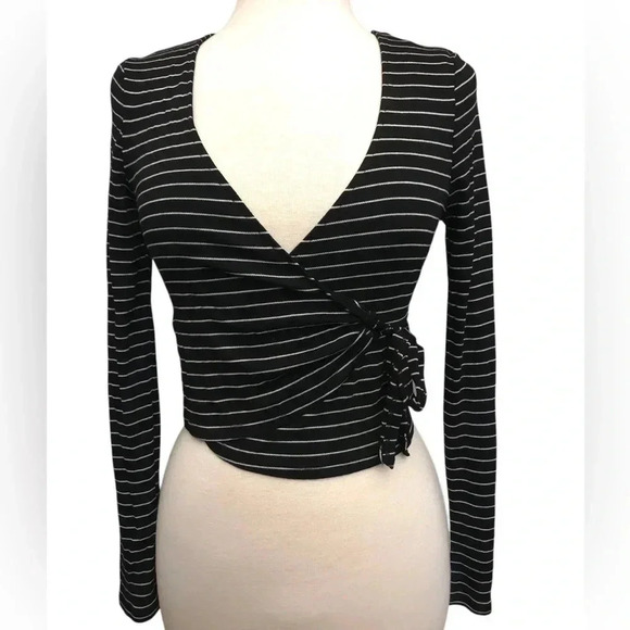 Wild Fable Striped Wrap Tie Crop Top- NWT - Picture 2 of 9